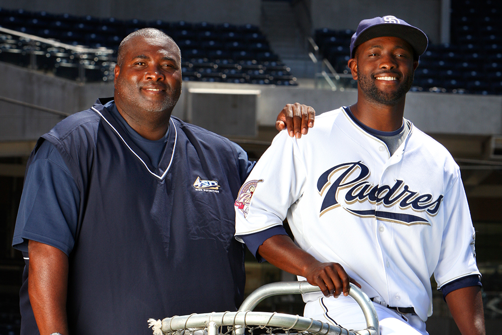 Tony Gwynn Jr interview, interview, Tony Gwynn Jr. talks about the  emotional day for him and how he gets through it with the help of the  fans🤎 #TimeToShine, @Padres