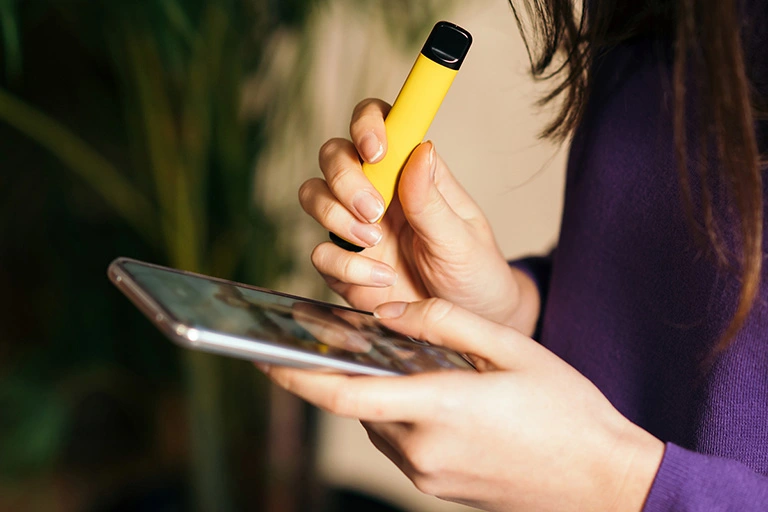 Health Risks of E-Cigarettes and Vaping | American Lung Association Health Risks of E-Cigarettes and Vaping | American Lung Association
